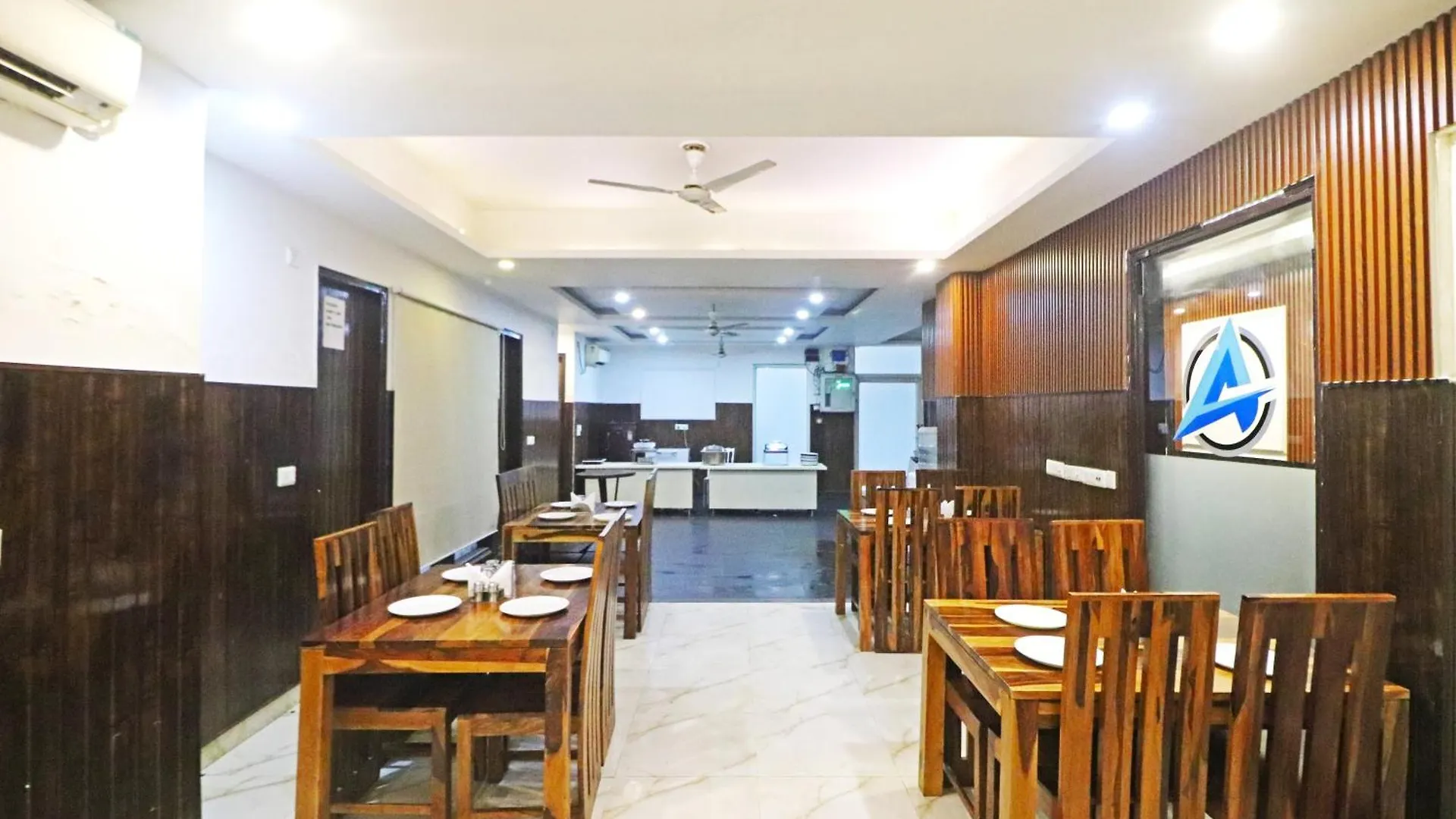 Hotel Mayda Prime Near Delhi Airport New Delhi 3*,