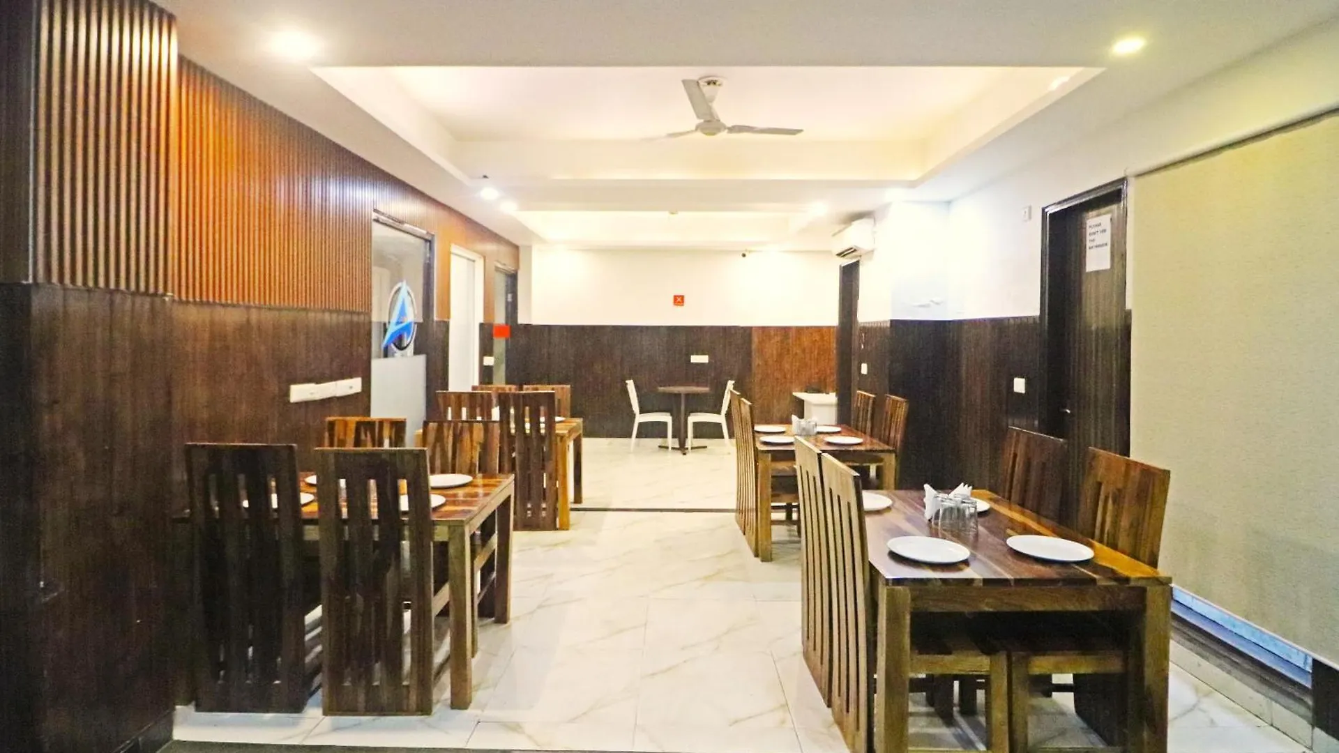 Hotel Mayda Prime Near Delhi Airport New Delhi