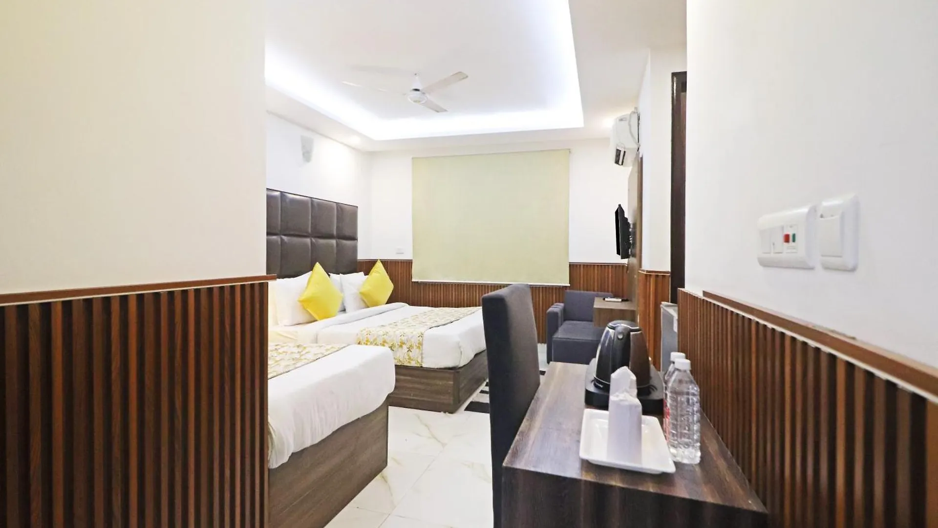 Hotel Mayda Prime Near Delhi Airport New Delhi